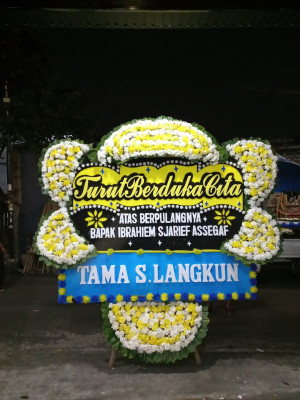 Papan Bunga Duka di Windesi